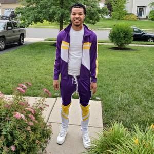 Meet your Posher, Antonio